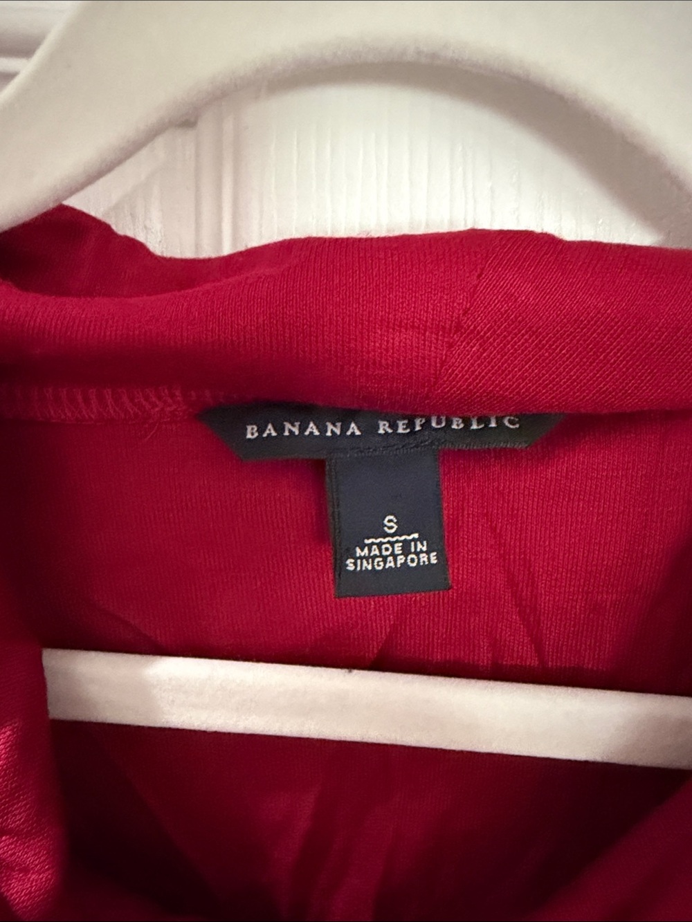 Banana Republic Red Cowl Neck Cap Sleeve Top - Picture 2 of 3
